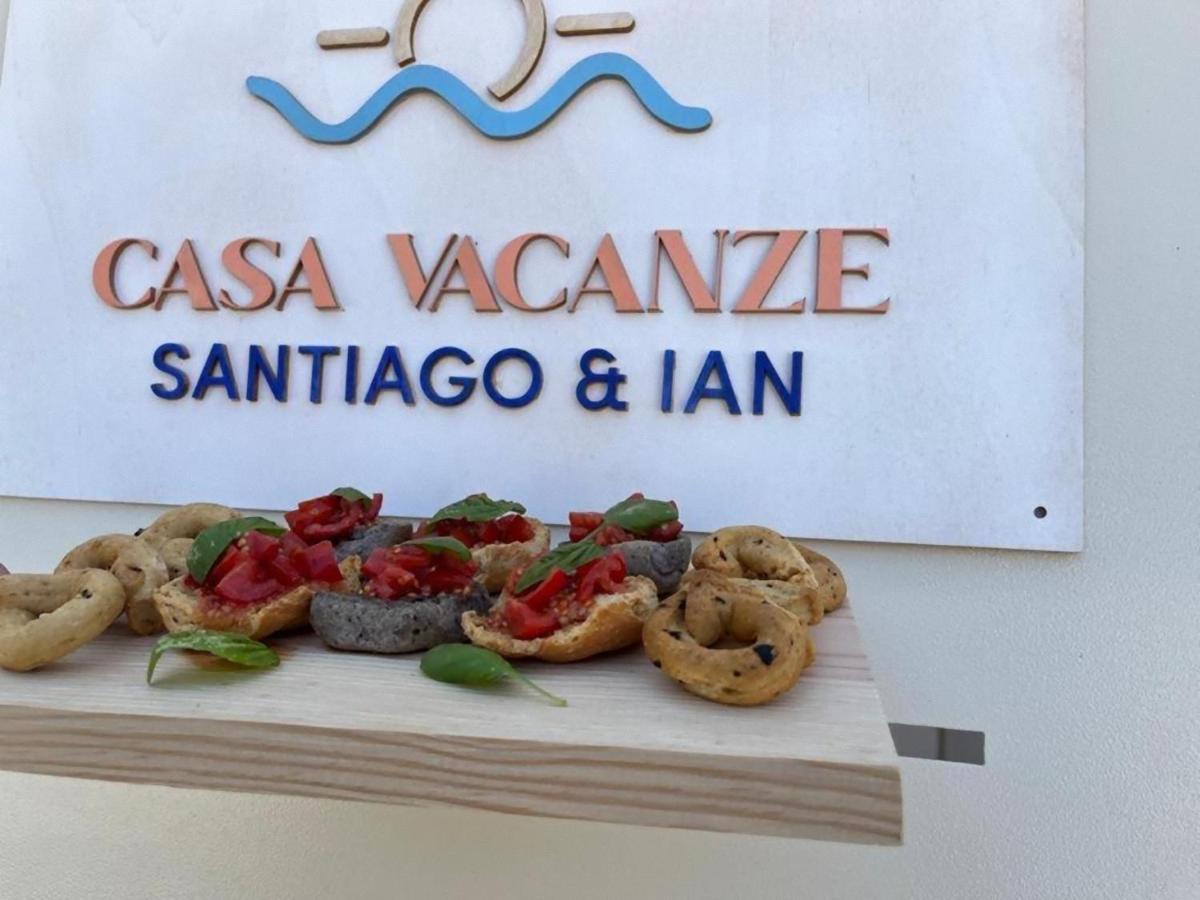 Casa Vacanze Santiago E Ian Maruggio Eksteriør billede