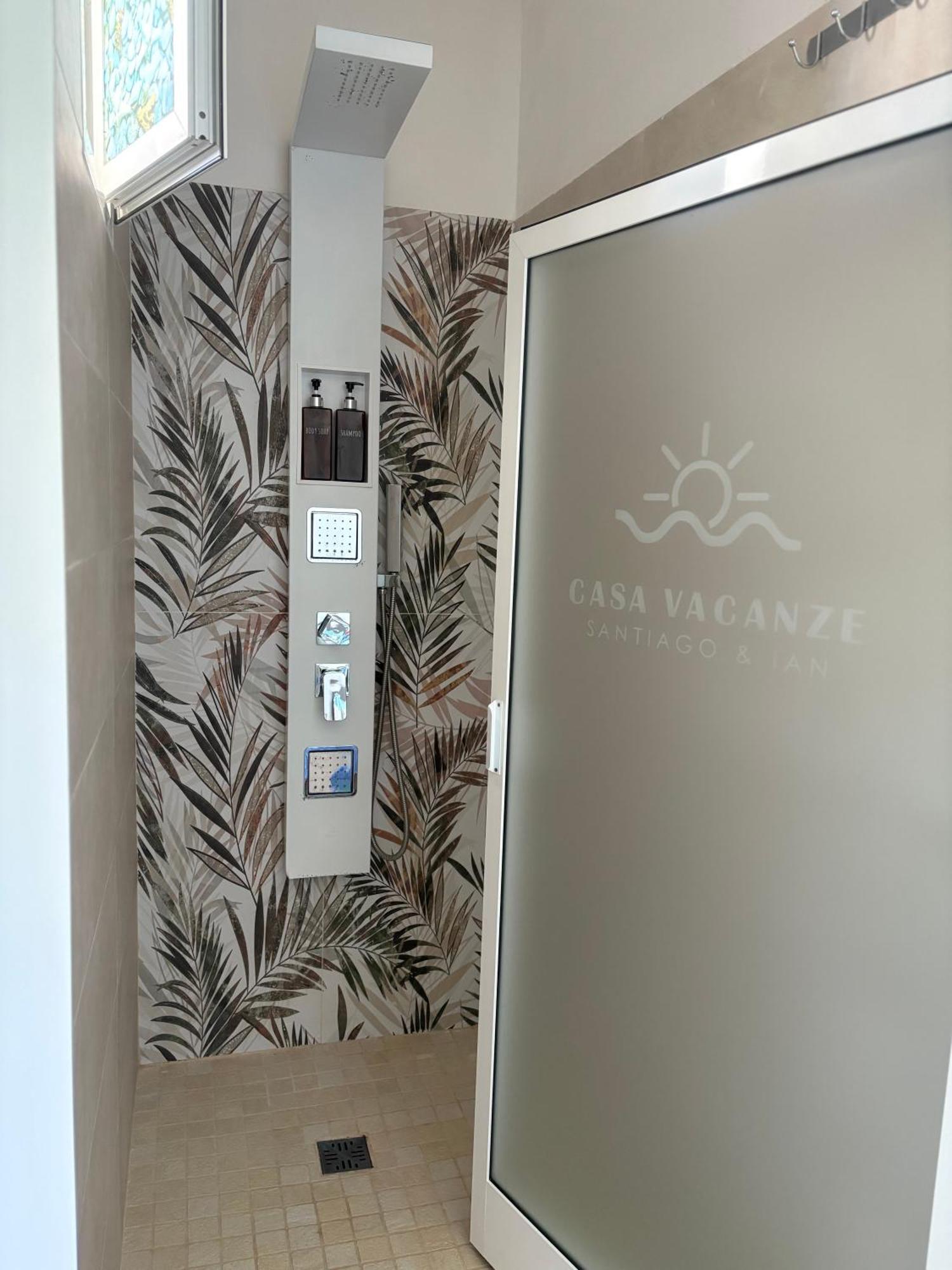 Casa Vacanze Santiago E Ian Maruggio Eksteriør billede